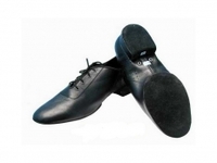 Обувь для бальных танцев: ухаживаем за подошвой